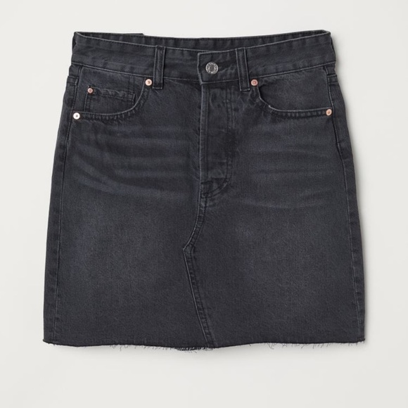 H&M Dresses & Skirts - H&M Demin Skirt